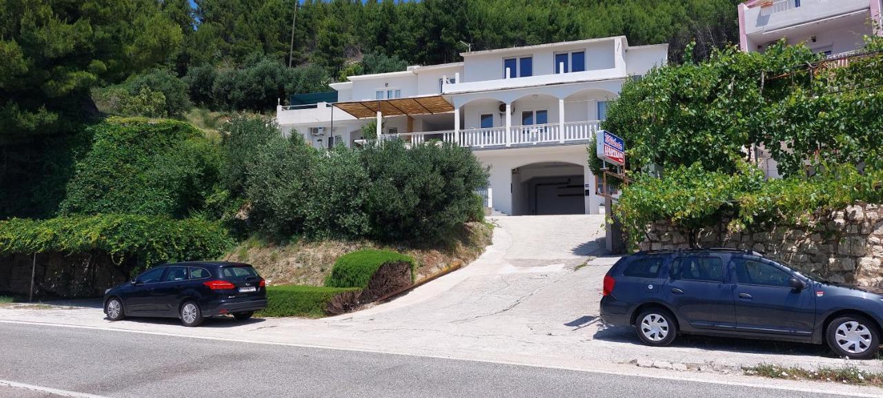 Apartments Dana Omiš Exterior foto