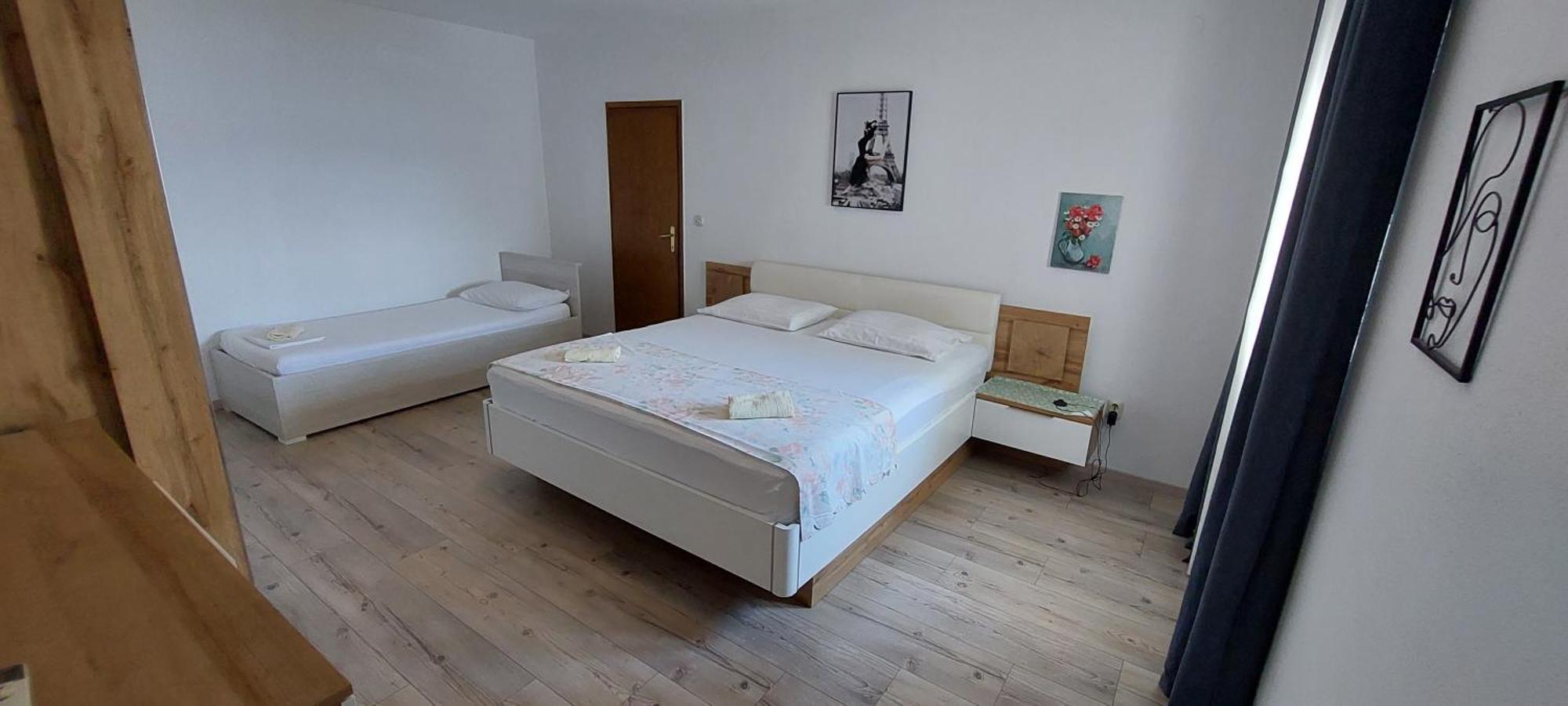 Apartments Dana Omiš Zimmer foto